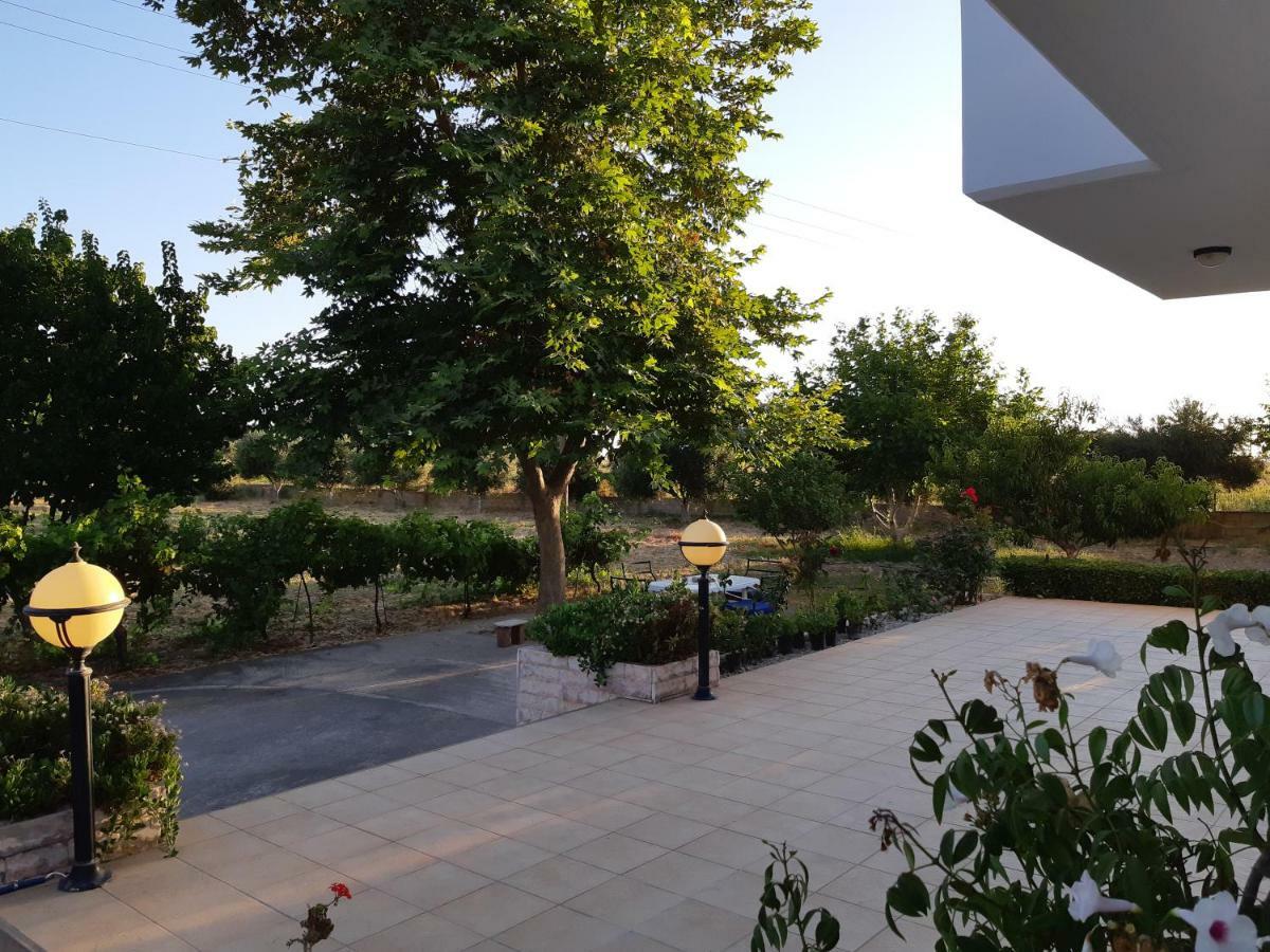 Swan House Panoramic View - Near The Sea Villa Zipárion Kültér fotó